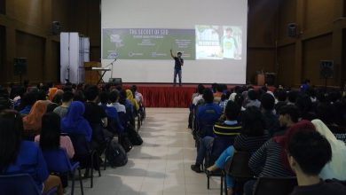 Pembicara Seminar di Medan